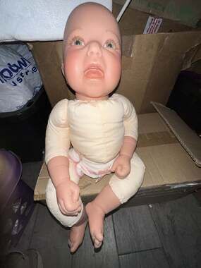 Vintage 1997 Reva Schick Lee Middleton Baby Doll Signed and Numbered